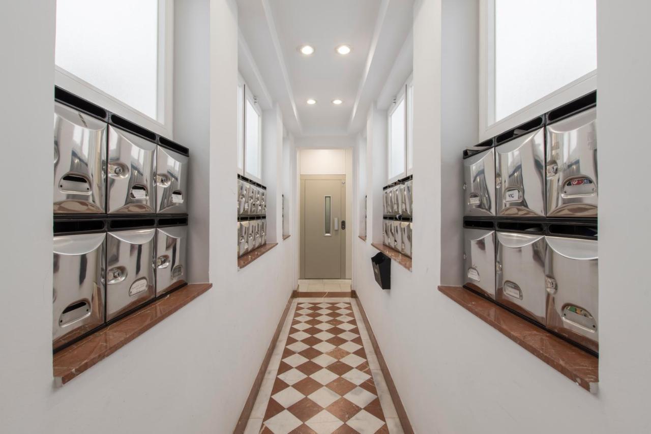 Fee4Me. Elegant Flat A Few Minutes From Atocha. Apartment Madrid Exterior photo